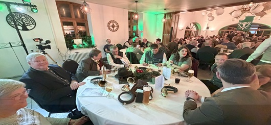 Im Voerdgrund Hermann Ettwig und sein Jagdbläserchor