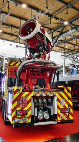 Feuerwehrfahrzeuge versch. Art